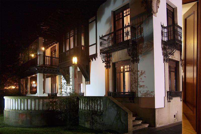 Palacio Arias Navia Exterior foto